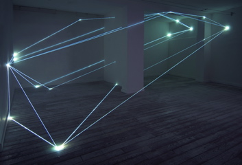 CARLO BERNARDINI, CODICE SPAZIALE 2009, Fibre ottiche mt h 3,60x8,50x6. Grossetti Arte Contemporanea, Milano.