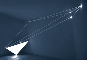 CARLO BERNARDINI, Catalizzatori dI Luce 2005,  fibre ottiche e suferficie elettroluminescente autoalimentata, H mt 3x6x2, Roma, Galleria Il Sole Arte Contemporanea.