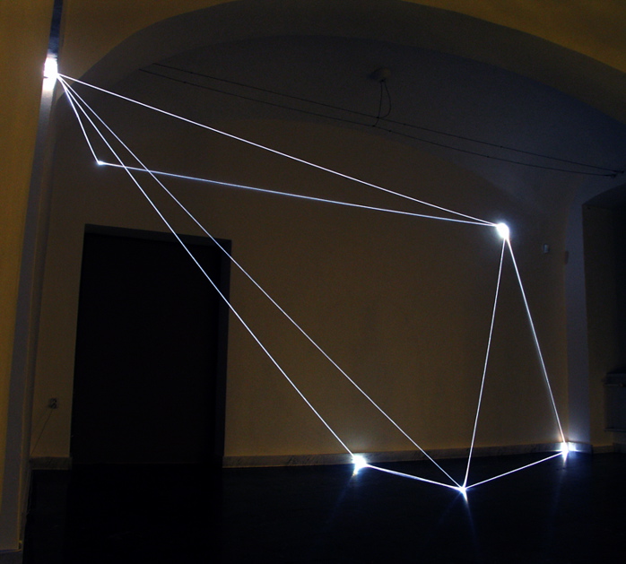 CARLO BERNARDINI, PERMEABLE SPACE 2008. Installazione in fibre ottiche, mt h 3x7x8; Bratislava, “Sculpture and Object XIII”, GMB-Mirbach Palace.