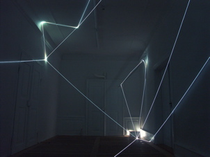 CARLO BERNARDINI, LIGHT CATALYST 2008. Installazione in fibre ottiche, mt h 3x6x3. Abtsgmünd-Untergröningen (Stuttgart), Kunstverein KISS Kunst im Schloss Untergröningen Temporares Museum.