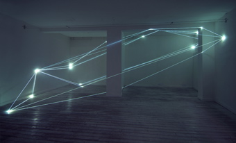 CARLO BERNARDINI, CODICE SPAZIALE 2009, Fibre ottiche mt h 3,60x8,50x6; Grossetti Arte Contemporanea, Milano.