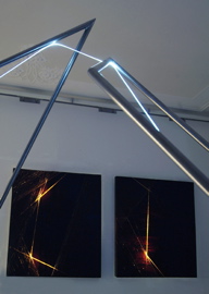 CARLO BERNARDINI BARBARA DEPONTI, INTERAZIONI strutturaspazioluce 2007 Acciaio inox fibre ottiche acrilico e piegature su carta da spolvero retroilluminata (part.), Como, Galleria Milly Pozzi.