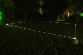 CARLO BERNARDINI, Orizzonte degli Eventi 2007, fibre ottiche, sfere in terracotta; mt h 0,50x15x12. Ariis di Rivignano (UD), Villa Ottello Savorgnan.