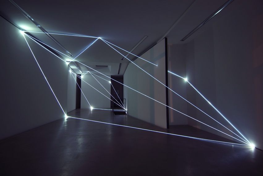 Carlo Bernardini, Codice Progressivo 2010; fibre ottiche, dimensione ambiente; Antonella Cattani Contemporary Art, Bolzano.