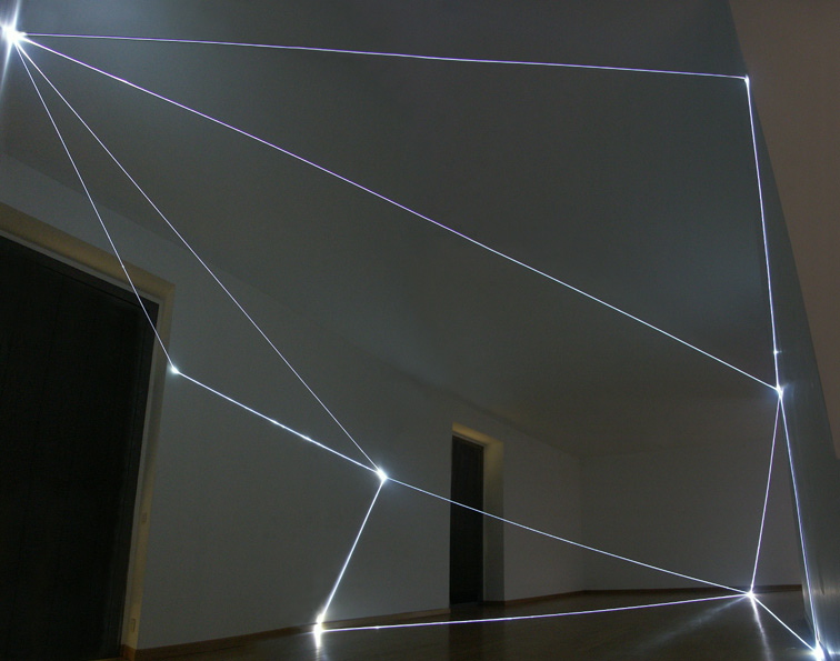 STATI DI ILLUMINAZIONE 2004 Installazione in fibra ottica, Galleria Bruna Soletti, Milano