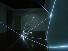 SPAZI PERMEABILI 2004 installazione in fibre ottiche e acciaio inox mt h 4,5x6x14 (Part.2) Galleria Milano.