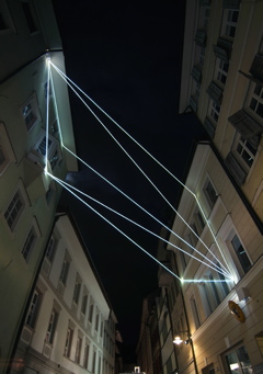 Carlo Bernardini, Raumzeichnung mit Licht 2010; optic fibers installation, mt h (from ground)16x7x12. Via Dr. Streiter, Bolzano.