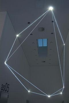 Carlo Bernardini, Drawing of the Vacuum 2011; optic fibers installation, mt h (from ground) 7,5x14x5. Bocconi Art Gallery, Università Bocconi, Milan.