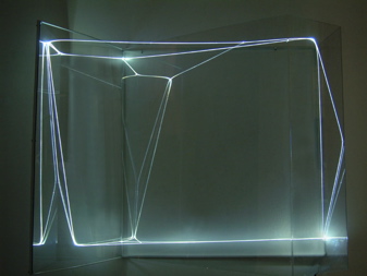 CARLO BERNARDINI, Virtual Volums 2001, Optical fibres, plexiglass, feet h 3,5x4,5x1,5.