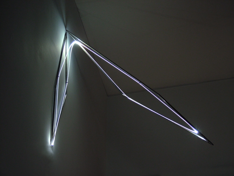 PERMEABLE SPACE 2004 Stainless steel, optical fibers, feet h 2x3x1.