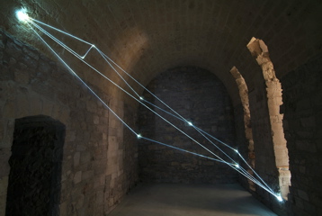 CARLO BERNARDINI, Light Catalyst 2007, optic fibers, feet h  10,5x17,5x14. Trani, Castello Svevo.