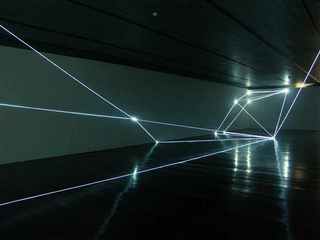 CARLO BERNARDINI, Spazio Permeabile 2004, fibre ottiche, mt h 4x11x25 (part.), Museo Passo Imperiale, Rio de Janeiro.