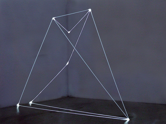 CARLO BERNARDINI, Spazio Permeabile 2002, fibre ottiche mt h 3x4x2, Bangkok, National Gallery of Contemporary Art.