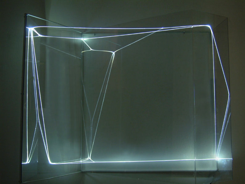 CARLO BERNARDINI, Virtual Volums 2001, fibre ottiche, plexiglass, cm h 100x40x135.