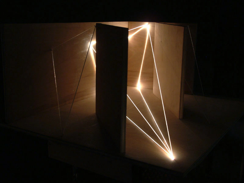 CARLO BERNARDINI, Architettural Space 2002, fibre ottiche, legno, cm h 40x75x60, Sculpture Space, Utica, New York.