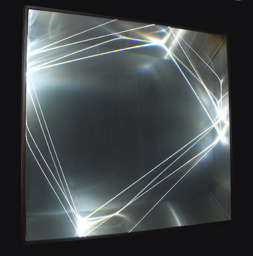 CARLO BERNARDINI, Catalizzatore di Luce  2006; fibre ottiche, superficie olf, plexiglass, alluminio; h cm 95x100x25.