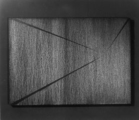 CARLO BERNARDINI, Divisione dell'Unità Visiva 1996, pigmenti in polvere acrilici bianchi e fosforo su tavola; cm h 91x128 (al buio).