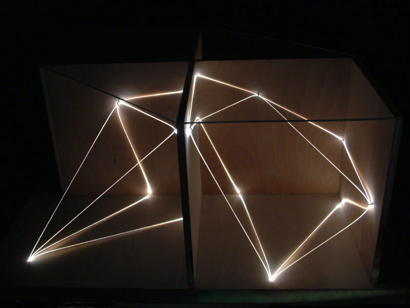 ARCHITETTURAL SPACE 2002 Fibre ottiche, legno, cm h 40x80x65, Sculpture Space, Utica, New York