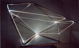 SPAZIO PERMEABILE 2001 Fibre ottiche, acciaio inox, cm h 45x70x60.