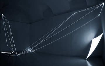 CARLO BERNARDINI, Permeable Spaces 2003, stainless steel, optical fibers, electro-luminescent surface, Naviglio Gallery, Milano.